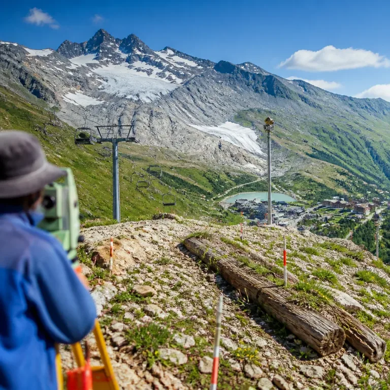 Österreichs Gletscher schwinden: Messreihen, Tourismus und neue Funde als Folgen