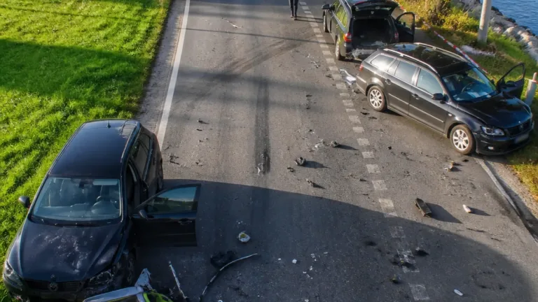 Unfallserie in Hard: Mehrere Zusammenstöße entlang Landstraße und Uferstraße