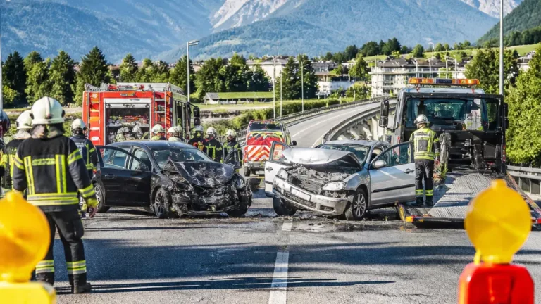 Wendemanöver auf Auffahrt Innsbruck‑Süd endet in Frontalkollision – ein Verletzter